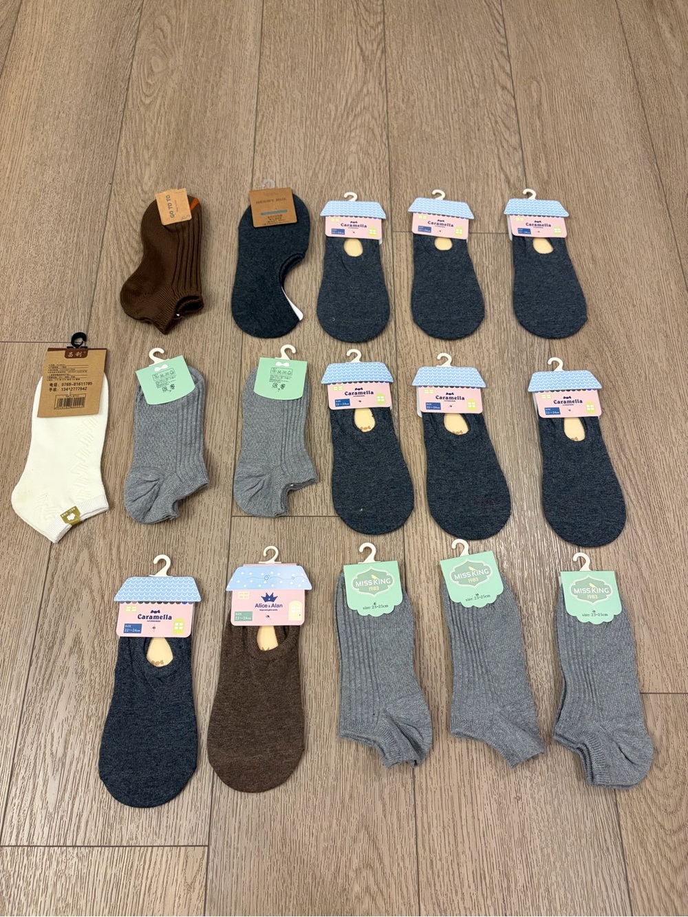 NWT Women no show brand new socks